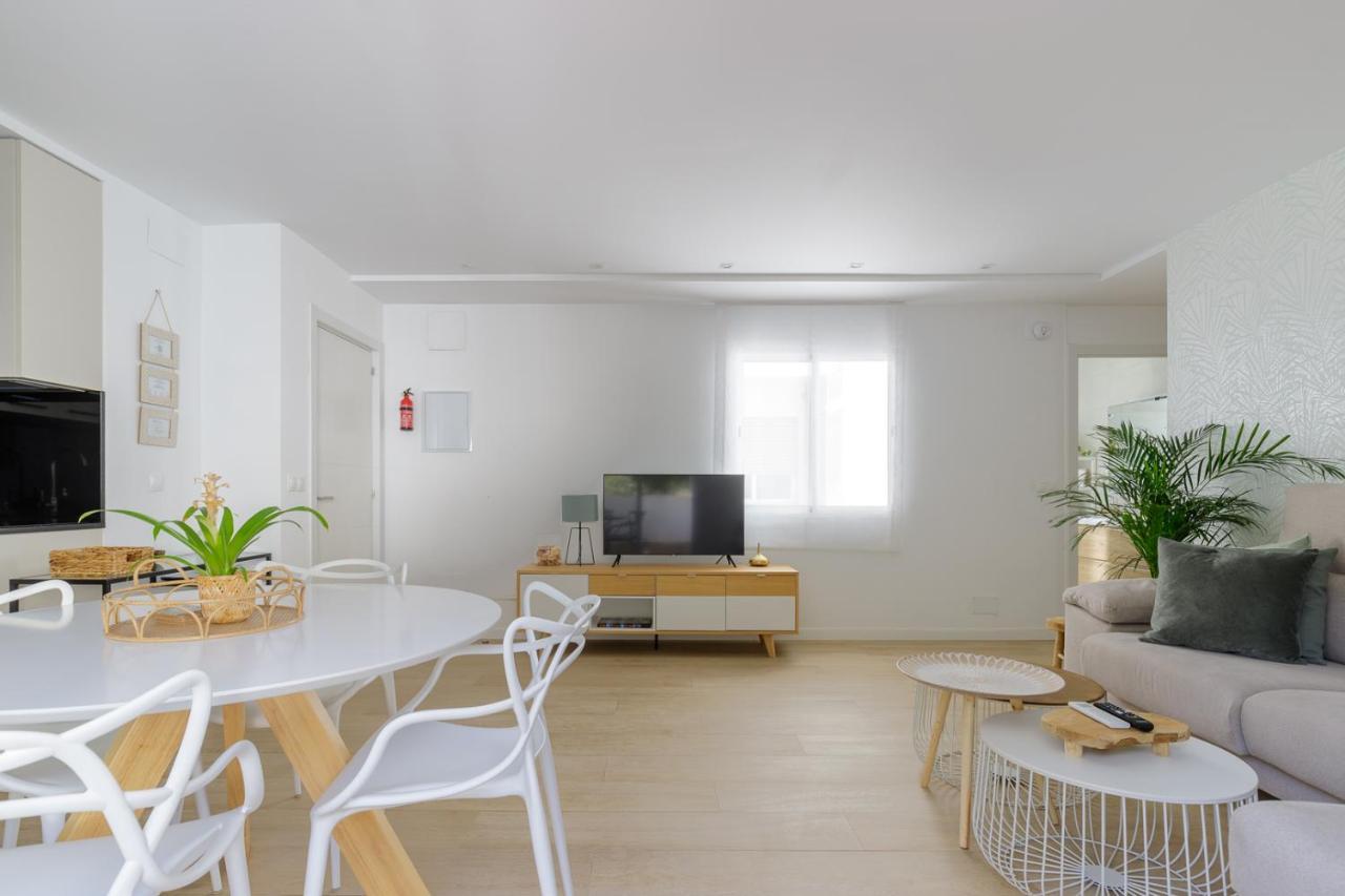 Spacious & Quiet Apartment By Hellomalaga - Azahar Exterior photo